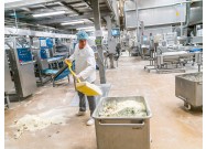 Vikan shovel small blade 1110mm example2